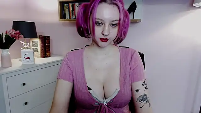 Snapshot of MadelineLust chatting on January 25, 2025, 8:53 am MadelineLust online show from January 25, 2025, 8:53 am