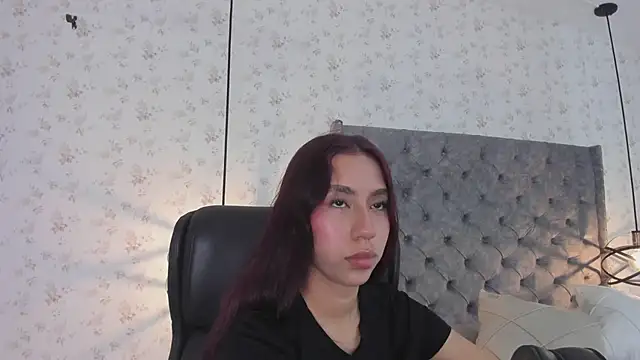 Snapshot of MissSussy chatting on April 29, 2026, 12:05 am MissSussy online show from April 29, 2026, 12:05 am