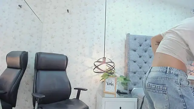 Snapshot of MissSussy chatting on May 13, 2026, 3:04 am MissSussy online show from May 13, 2026, 3:04 am