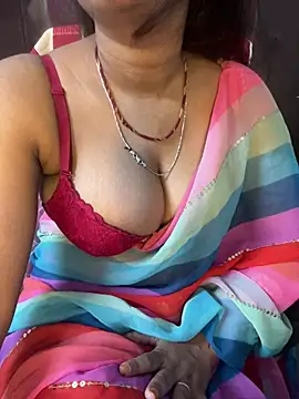 Snapshot of Spicy_sari_girl chatting on April 9, 2026, 4:12 am Spicy sari girl online show from April 9, 2026, 4:12 am