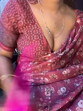 Snapshot of Spicy_sari_girl chatting on April 27, 2026, 4:32 am Spicy sari girl online show from April 27, 2026, 4:32 am
