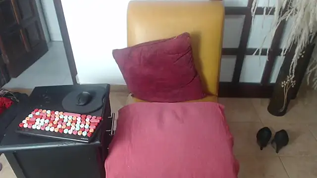 BrendaSex Hot online show from December 26, 2024, 8:11 pm