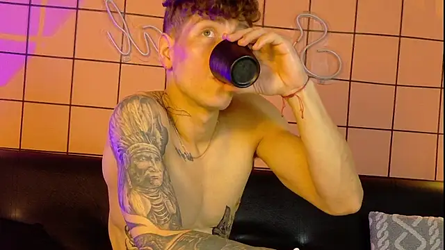 Snapshot of french_sexx chatting on December 23, 2025, 7:28 am french sexx online show from December 23, 2025, 7:28 am