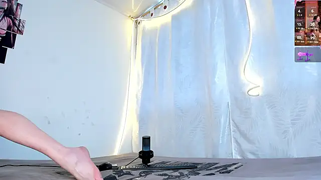 rosse merry online show from September 25, 2025, 6:55 pm