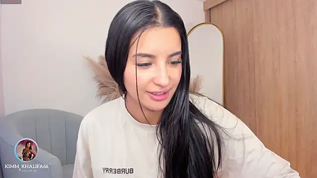 Snapshot of Kimm_khalifa chatting on October 22, 2025, 8:52 pm Kimm khalifa online show from October 22, 2025, 8:52 pm