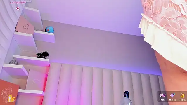 Sally  Walker online show from November 19, 2025, 3:06 am