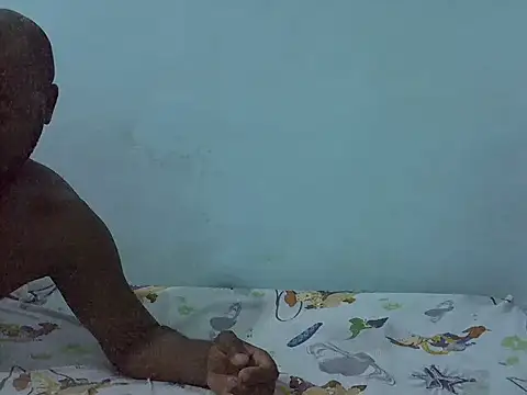 spicy-paul online show from February 13, 2025, 6:16 pm