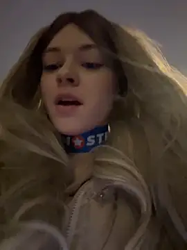 Snapshot of Times__Square chatting on December 26, 2024, 5:04 am Times Square online show from December 26, 2024, 5:04 am