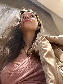 Snapshot of Times__Square chatting on January 19, 2025, 5:15 am Times Square online show from January 19, 2025, 5:15 am