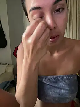 gabyaridi online show from February 5, 2025, 11:34 am