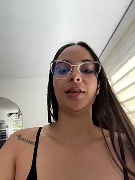 Snapshot of gabyaridi chatting on June 11, 2026, 3:43 pm gabyaridi online show from June 11, 2026, 3:43 pm