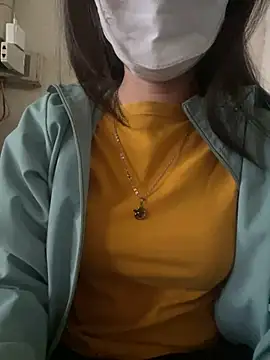 Snapshot of Tuongvy05 chatting on December 30, 2024, 6:20 am Tuongvy05 online show from December 30, 2024, 6:20 am