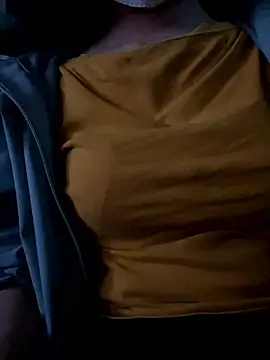 Snapshot of Tuongvy05 chatting on January 11, 2026, 4:34 pm Tuongvy05 online show from January 11, 2026, 4:34 pm