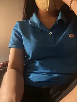 Snapshot of Tuongvy05 chatting on April 16, 2026, 4:08 pm Tuongvy05 online show from April 16, 2026, 4:08 pm