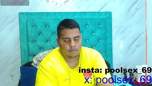 Snapshot of Poolsex_69 chatting on December 11, 2024, 6:42 pm Poolsex 69 online show from December 11, 2024, 6:42 pm