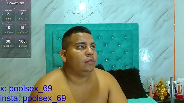 Snapshot of Poolsex_69 chatting on December 27, 2024, 1:18 pm Poolsex 69 online show from December 27, 2024, 1:18 pm