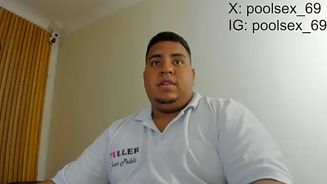 Snapshot of Poolsex_69 chatting on September 11, 2025, 3:23 pm Poolsex 69 online show from September 11, 2025, 3:23 pm