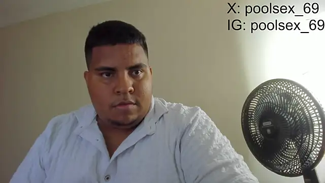 Snapshot of Poolsex_69 chatting on September 13, 2025, 6:40 pm Poolsex 69 online show from September 13, 2025, 6:40 pm