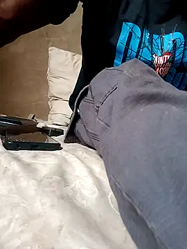 Snapshot of GHs_FINEST chatting on December 17, 2024, 8:45 am GHs FINEST online show from December 17, 2024, 8:45 am