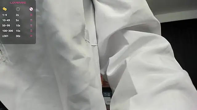 Snapshot of LiaTaylorr chatting on February 20, 2026, 12:16 pm LiaTaylorr online show from February 20, 2026, 12:16 pm