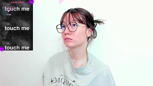 lizzy davis 1 online show from January 9, 2025, 3:58 am