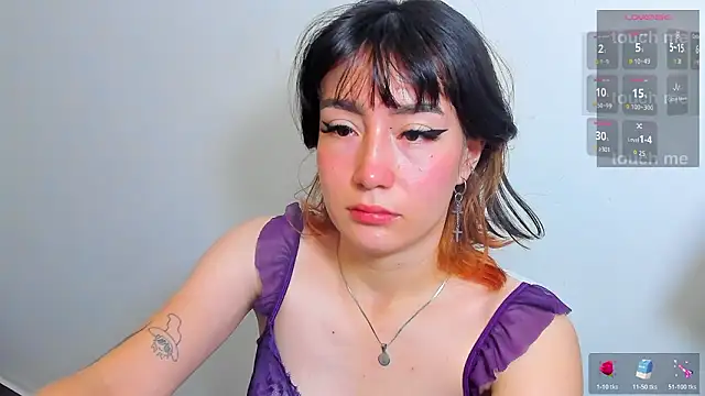 lizzy davis 1 online show from March 2, 2026, 5:08 am