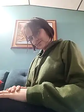 Snapshot of IsisBlake chatting on November 4, 2025, 5:56 pm IsisBlake online show from November 4, 2025, 5:56 pm