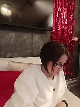 Snapshot of IsisBlake chatting on November 21, 2025, 12:48 pm IsisBlake online show from November 21, 2025, 12:48 pm