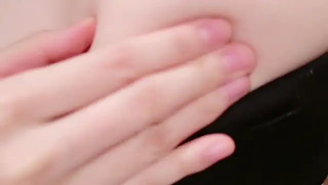 Snapshot of Mia--meow chatting on February 20, 2025, 3:30 pm Mia--meow online show from February 20, 2025, 3:30 pm