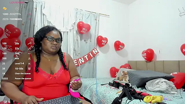 lilybaudyn  online show from February 13, 2026, 10:17 pm