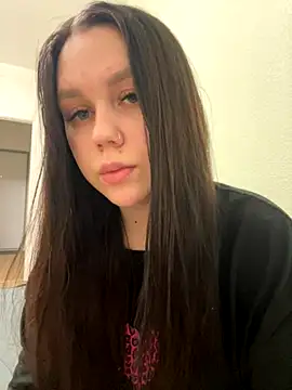 Marylallka5 online show from November 12, 2025, 4:57 am