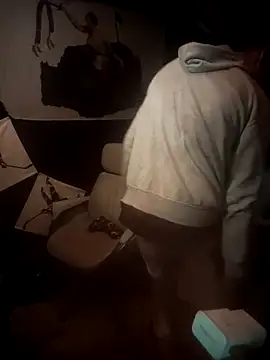 Gillygilly76 online show from February 1, 2026, 1:37 am