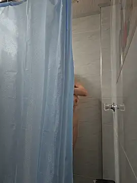 Snapshot of valery_mora chatting on November 26, 2025, 5:36 pm valery mora online show from November 26, 2025, 5:36 pm