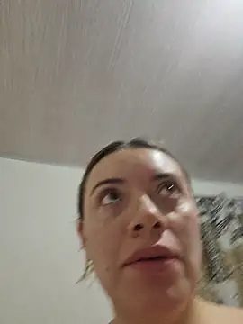 valery mora online show from March 5, 2026, 11:06 am