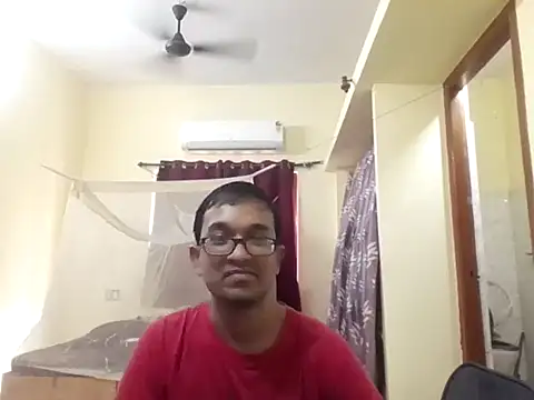 THE NAKED BOY online show from November 22, 2025, 7:29 am