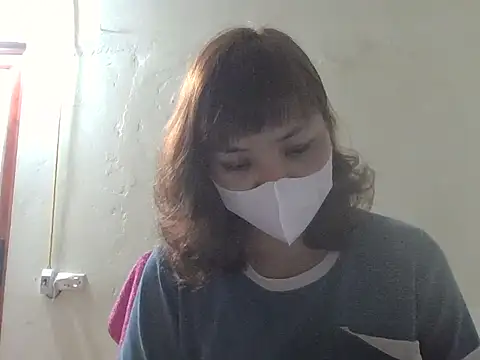 Snapshot of Angela-Eira chatting on May 3, 2026, 8:59 pm Angela-Eira online show from May 3, 2026, 8:59 pm