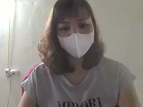 Snapshot of Angela-Eira chatting on May 7, 2026, 2:06 am Angela-Eira online show from May 7, 2026, 2:06 am