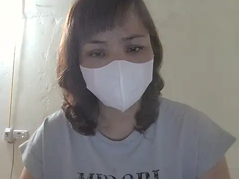 Snapshot of Angela-Eira chatting on May 8, 2026, 8:47 pm Angela-Eira online show from May 8, 2026, 8:47 pm