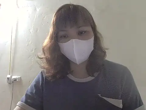 Snapshot of Angela-Eira chatting on May 21, 2026, 9:11 pm Angela-Eira online show from May 21, 2026, 9:11 pm