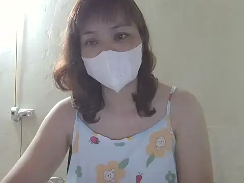 Snapshot of Angela-Eira chatting on May 28, 2026, 6:38 pm Angela-Eira online show from May 28, 2026, 6:38 pm
