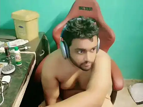 Snapshot of telugu_boy_ chatting on October 23, 2025, 12:43 am telugu boy online show from October 23, 2025, 12:43 am