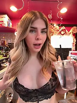 delicioussdixie online show from February 19, 2025, 8:41 pm