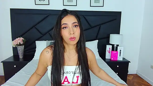 SophieCarther online show from March 5, 2025, 12:33 pm