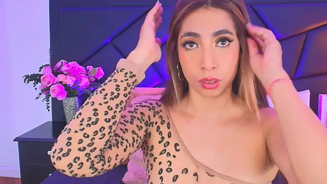 SophieCarther online show from September 10, 2025, 12:38 pm