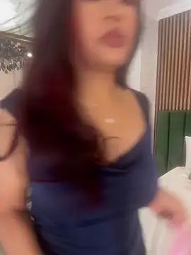 Snapshot of MonicaMoret chatting on March 28, 2026, 12:38 pm MonicaMoret online show from March 28, 2026, 12:38 pm