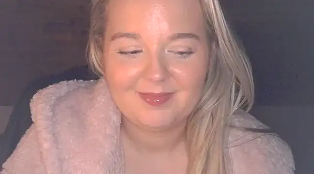 Snapshot of Jessica69G chatting on January 13, 2025, 10:24 pm Jessica69G online show from January 13, 2025, 10:24 pm