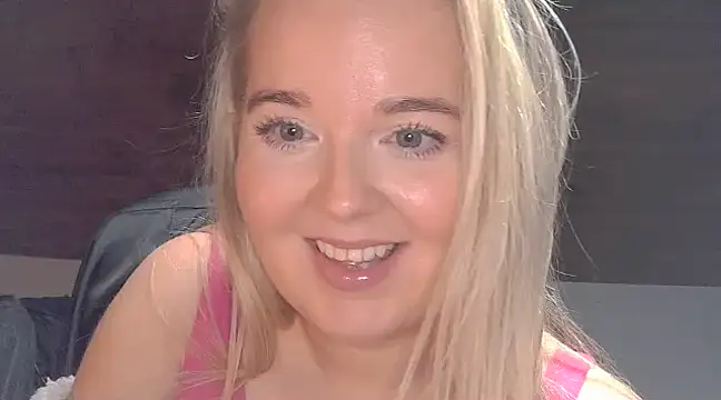 Snapshot of Jessica69G chatting on January 23, 2025, 12:19 pm Jessica69G online show from January 23, 2025, 12:19 pm