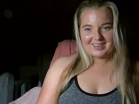 Snapshot of Jessica69G chatting on October 7, 2025, 9:23 pm Jessica69G online show from October 7, 2025, 9:23 pm