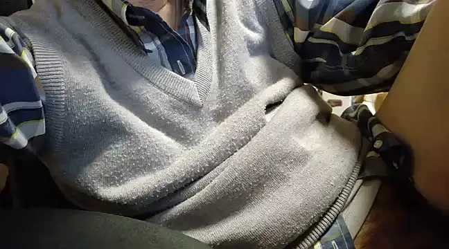 Snapshot of hidenyan02 chatting on March 2, 2025, 7:21 am hidenyan02 online show from March 2, 2025, 7:21 am