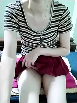 Snapshot of Luxcute286 chatting on June 20, 2026, 1:03 pm Luxcute286 online show from June 20, 2026, 1:03 pm